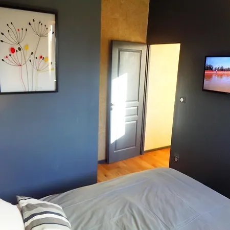 Les Olives Apartment Uzes Exterior photo